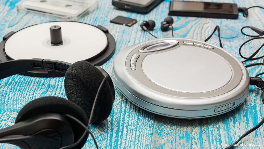 激光测距必威app登录官网下载安装苹果手机实现机器自动导航